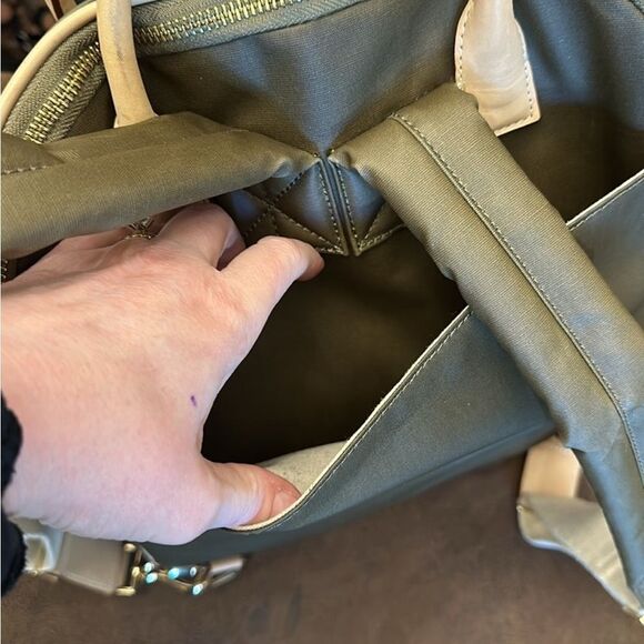 INDIA HICKS BACKPACK JETPACK LAPTOP BAG WORK TRAVEL OLIVE GREEN CARRYALL NWOT - Picture 16 of 17